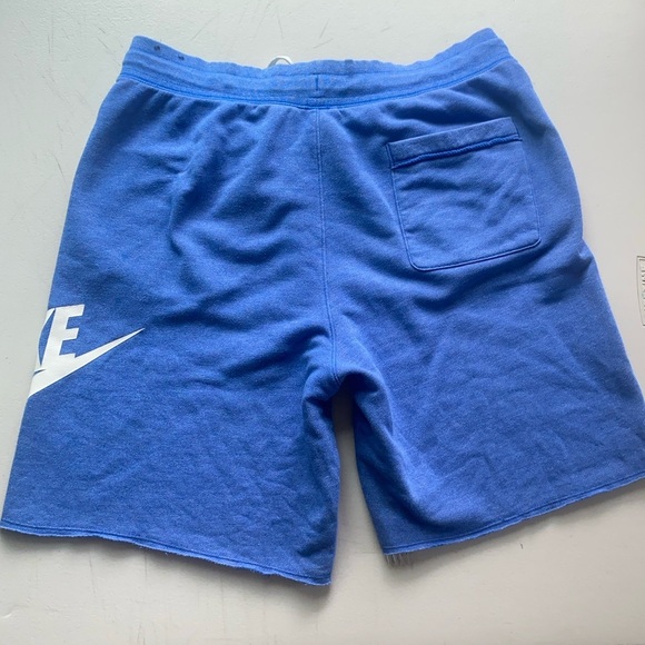 Nike Men's Athletic Shorts in Blue and White Size Large - Picture 6 of 6
